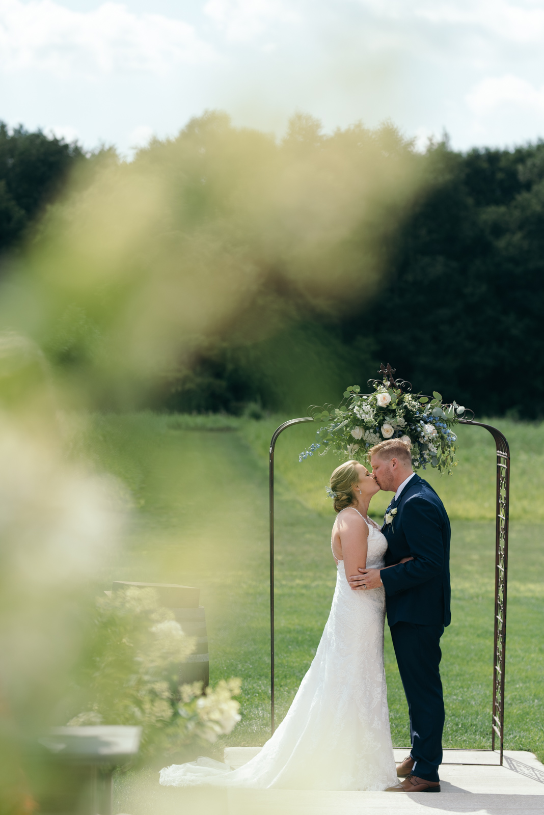Cedar Rapids Wedding | Ashton Hill Farm Wedding Venue | Alex + Andie