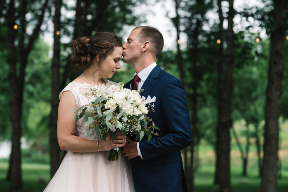 Des Moines Wedding Barnes Place Wedding Venue Lauren