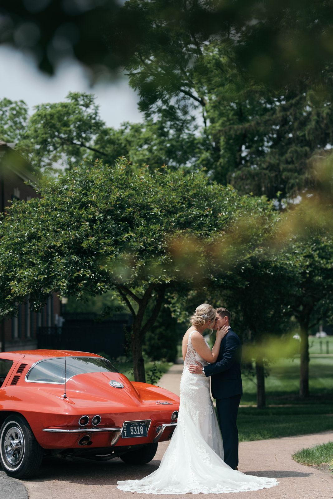 Cedar Rapids Wedding | Clark Alumni House Coe College | Emily + Bryan