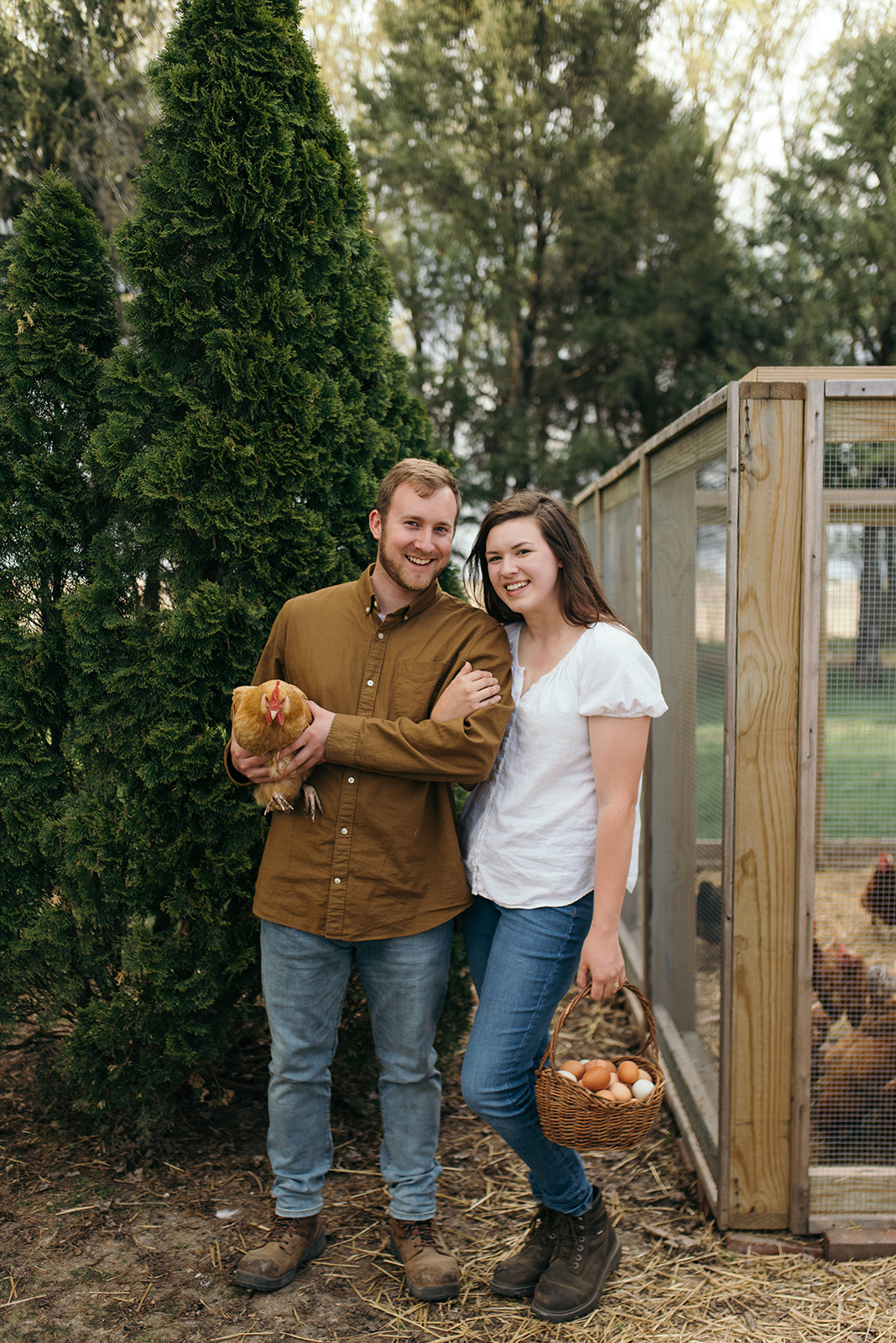 kayla-and-kyle-on-farm-wellman-iowa-engagement-session