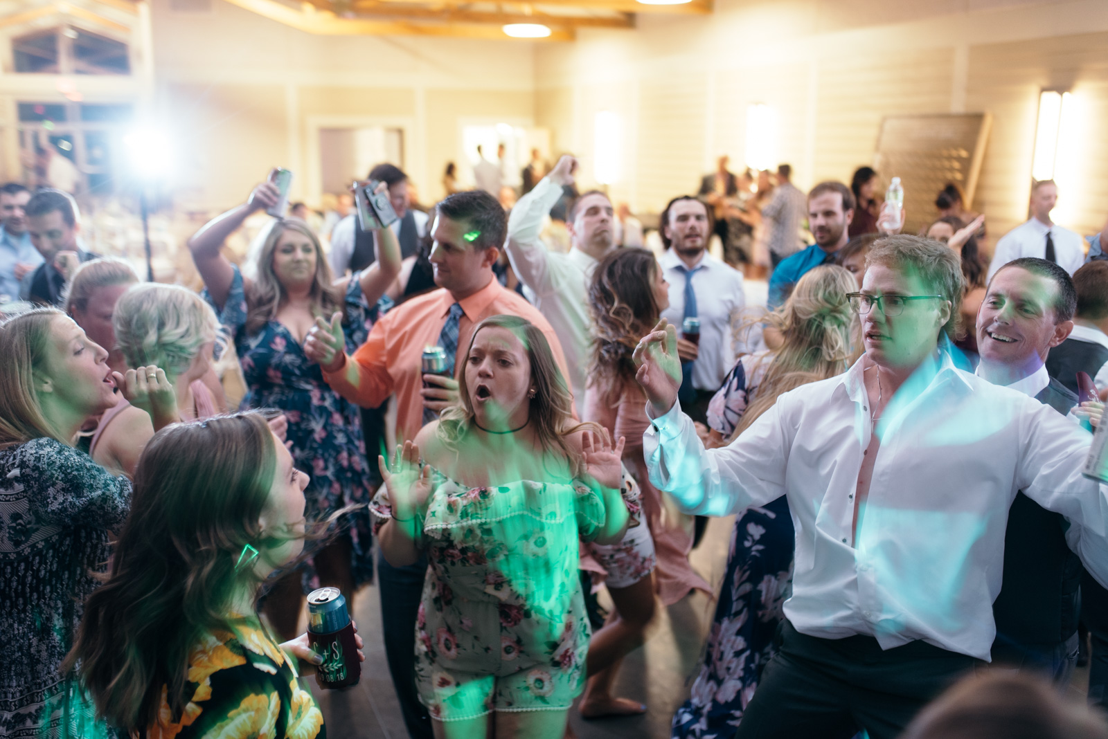 wedding guests dancing cedar rapids wedding venue