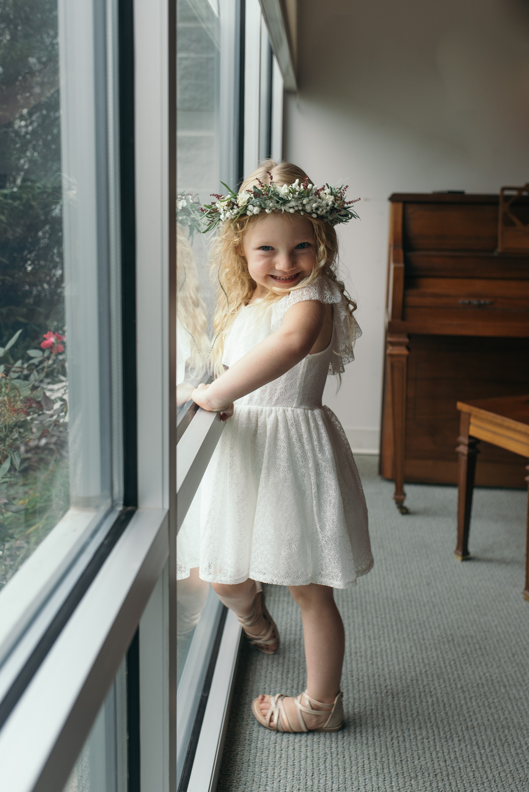 flower girl with flower crown cedar rapids wedding 