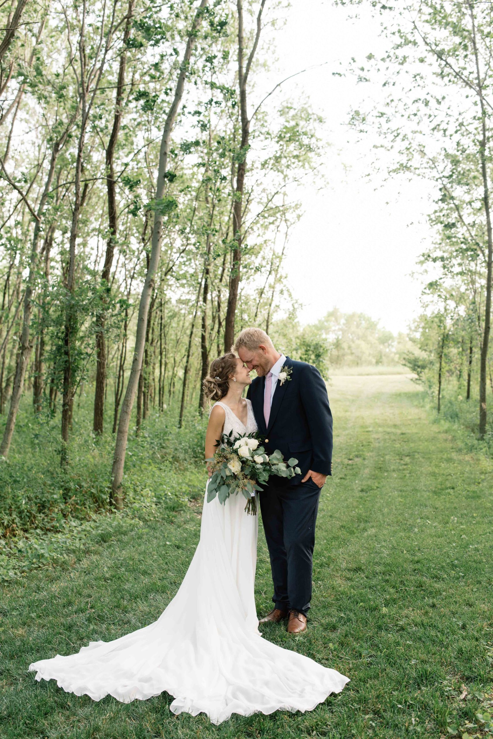 bride and groom portrait des moines wedding venue schafer century barn