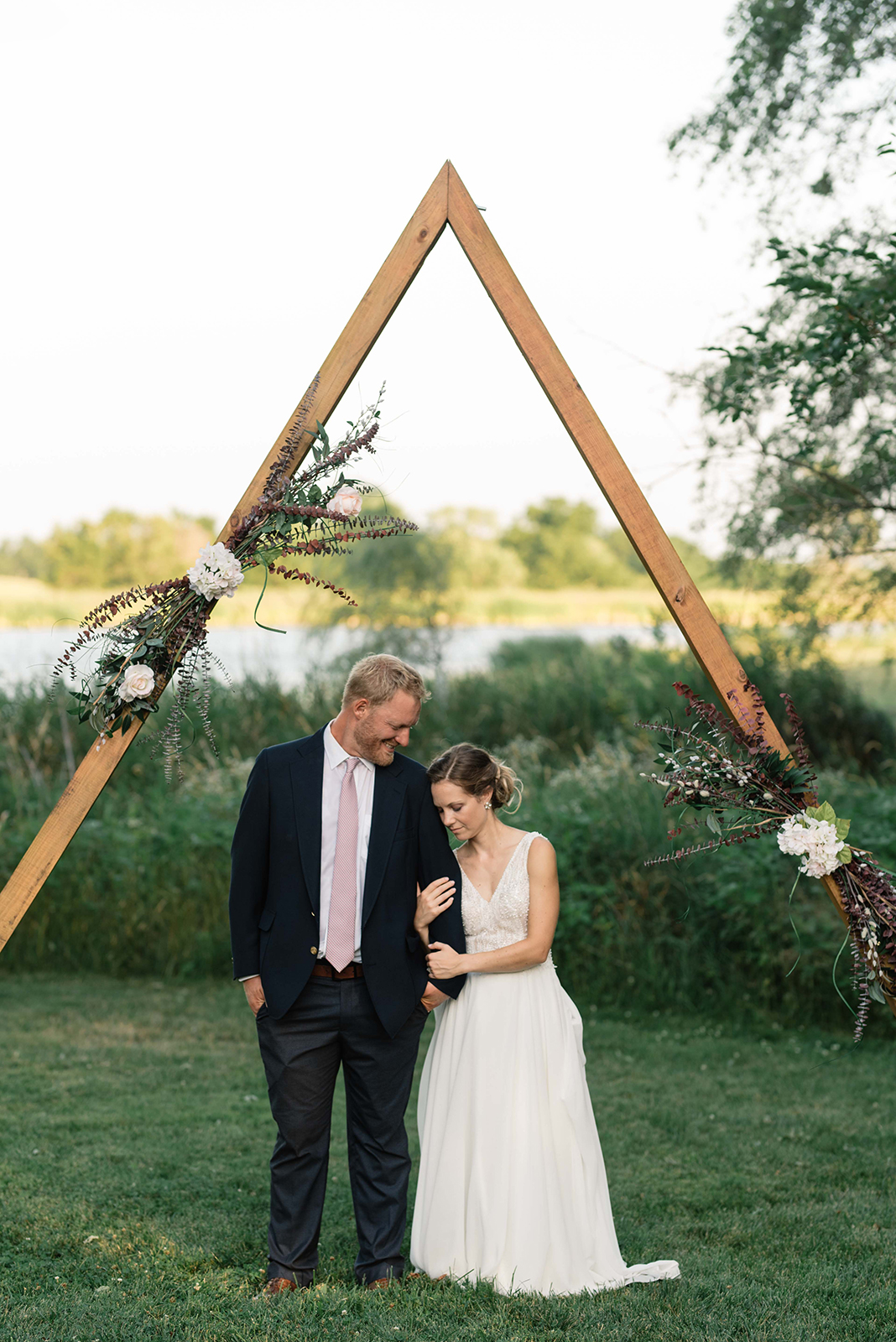 Des Moines Wedding | Schafer Century Barn Wedding Venue | Cassie + Alex