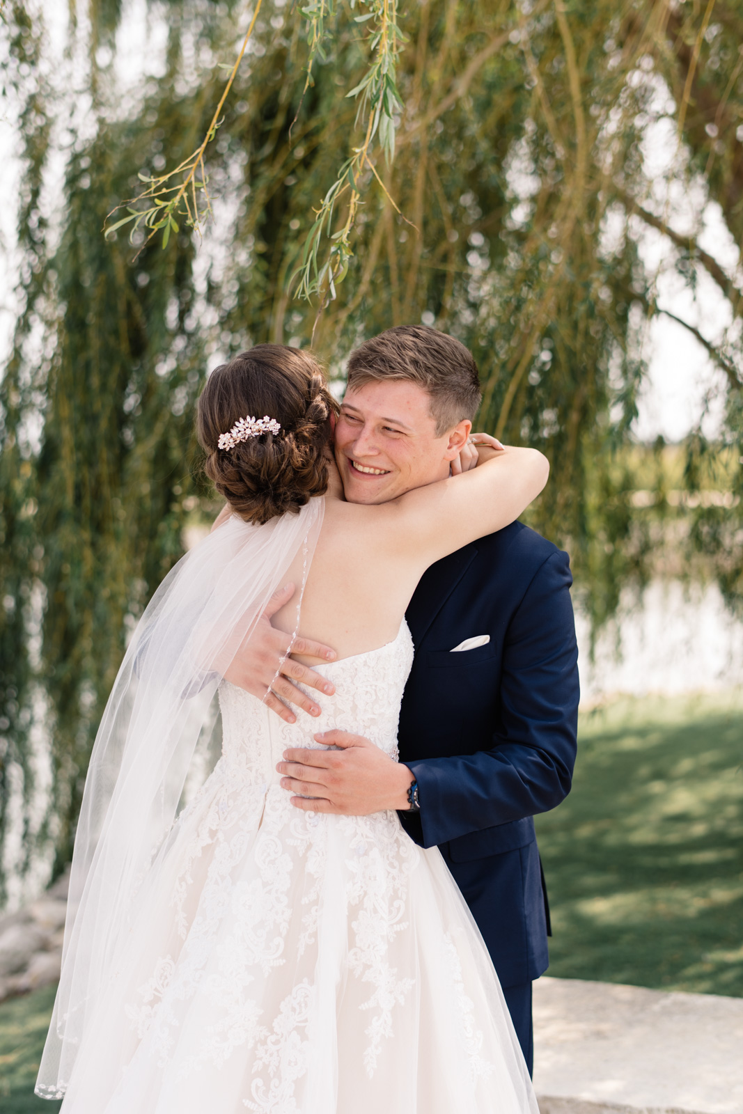 first look under willow tree epic event center wedding venue